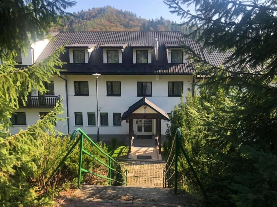 Dom Wczasowy Szczyt Muszyna Exterior photo